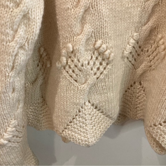 OLD TOWN KNITWEAR Sz L Cottagecore Prairiecore Braided Cable Baubles Sweater - Picture 7 of 7